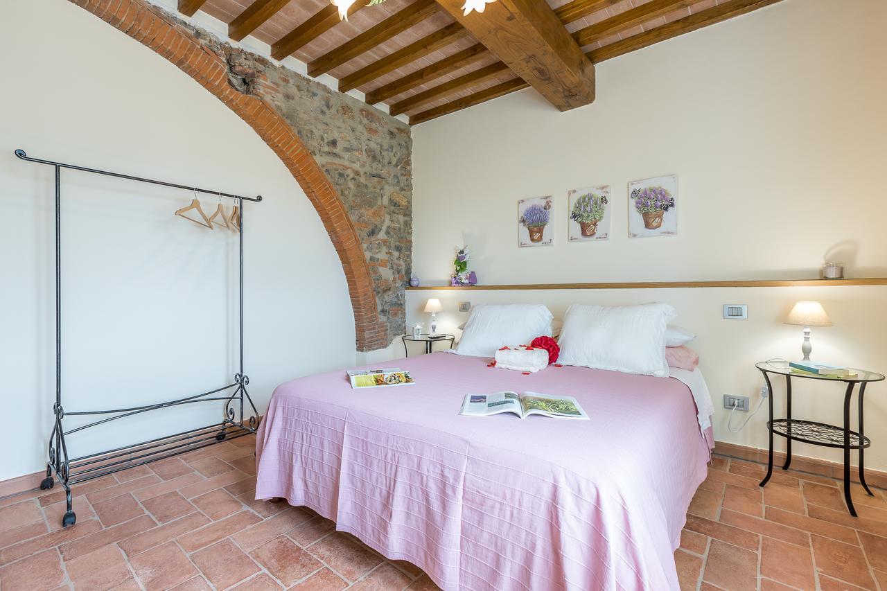 B&B Pietra A Padule Filettole Extérieur photo