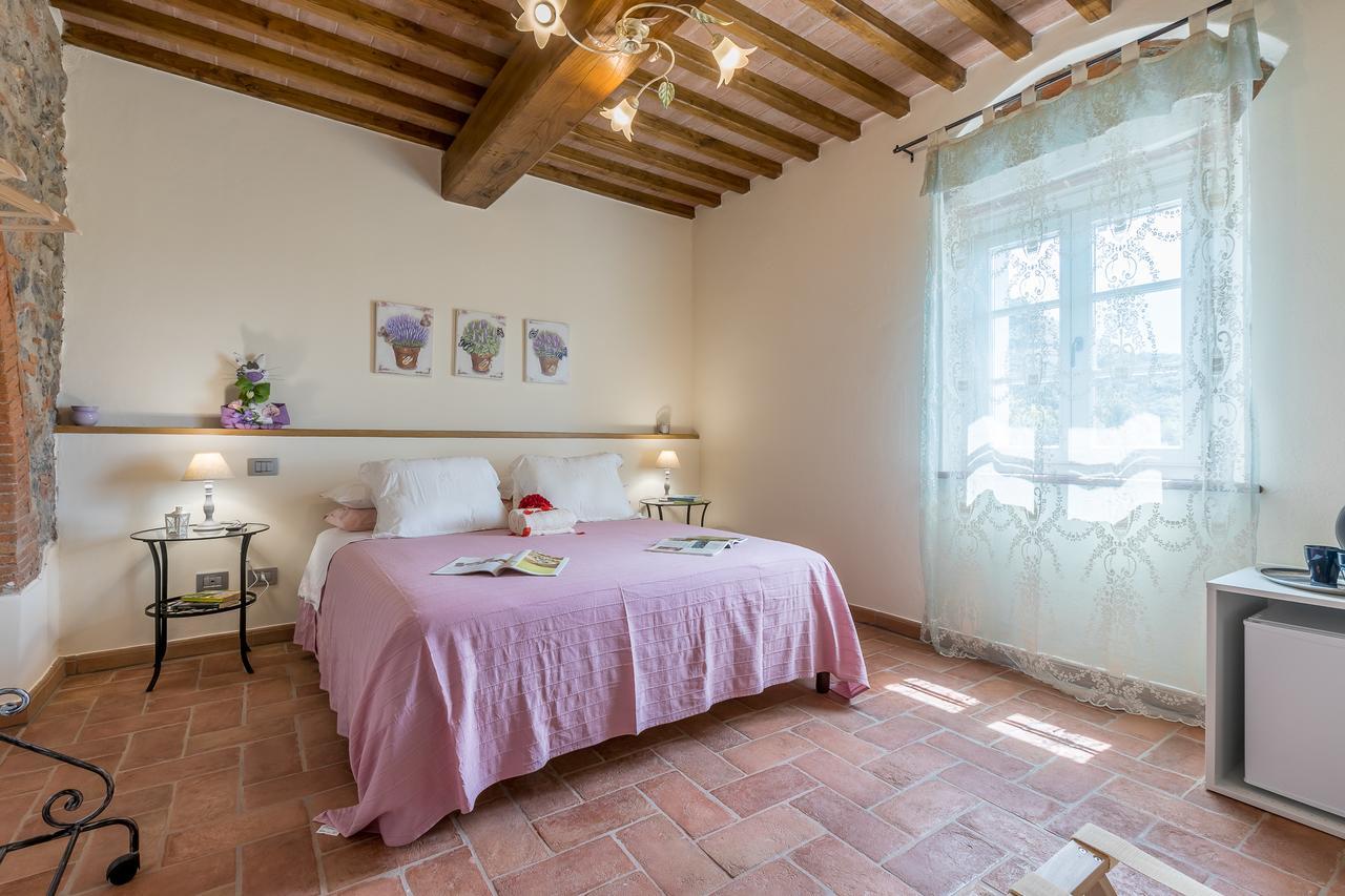B&B Pietra A Padule Filettole Extérieur photo