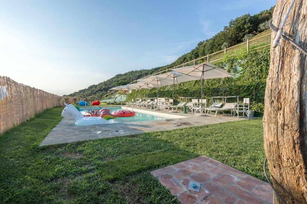 B&B Pietra A Padule Filettole Extérieur photo